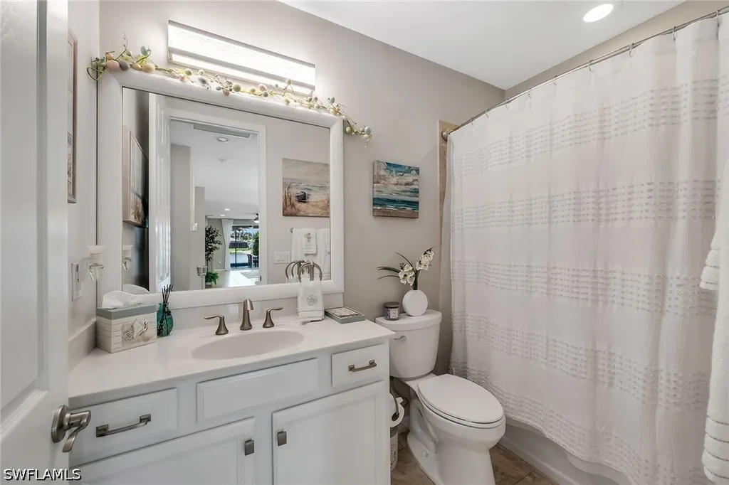 14815 Edgewater Circle Naples FL 34114