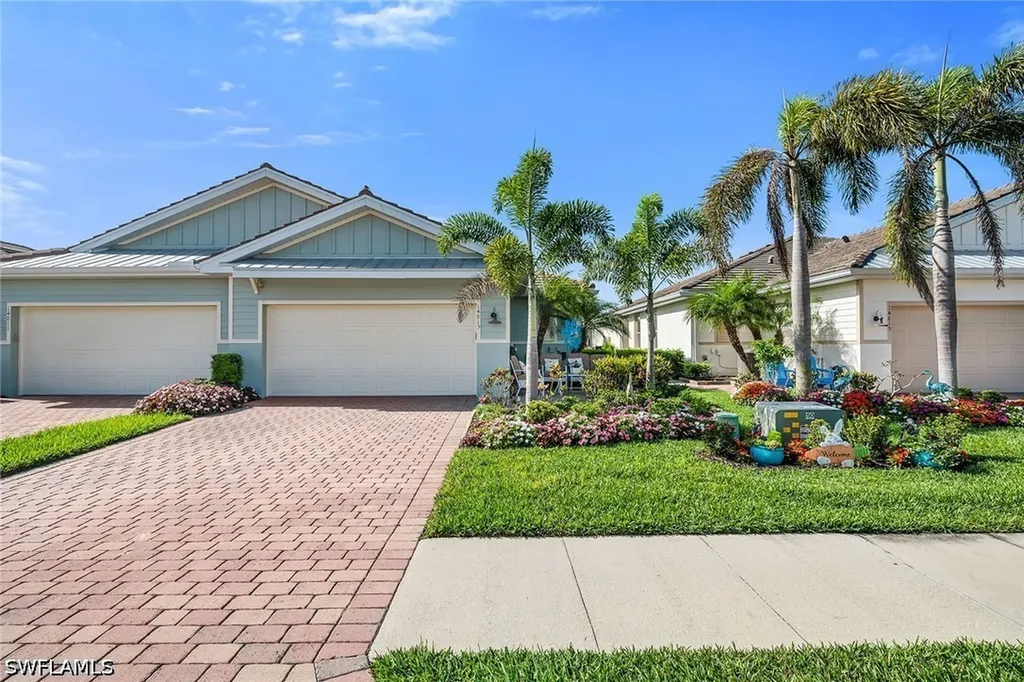 14815 Edgewater Circle Naples FL 34114