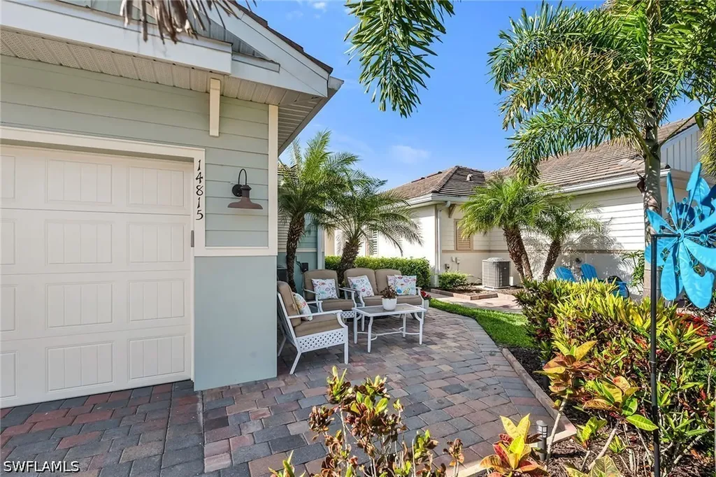 14815 Edgewater Circle Naples FL 34114