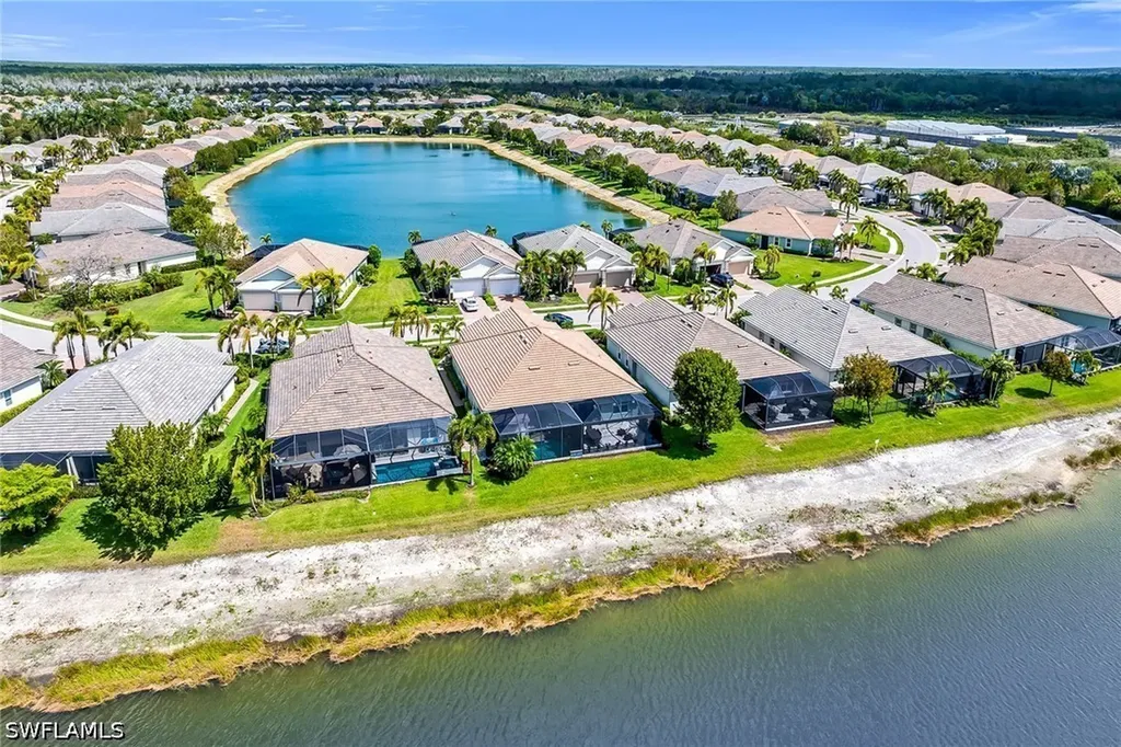 14815 Edgewater Circle Naples FL 34114