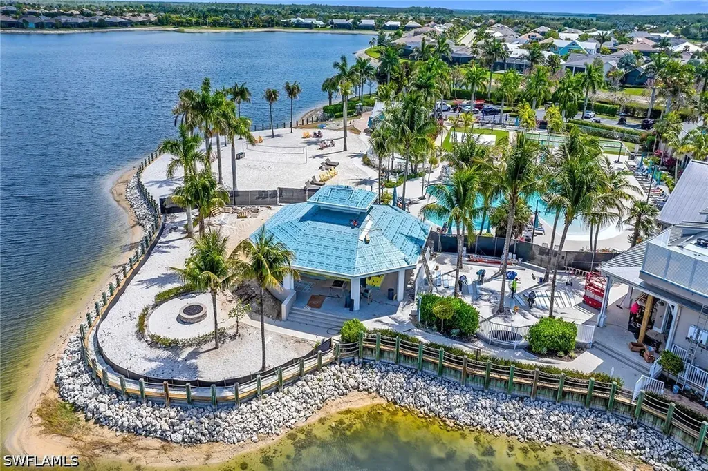 14815 Edgewater Circle Naples FL 34114