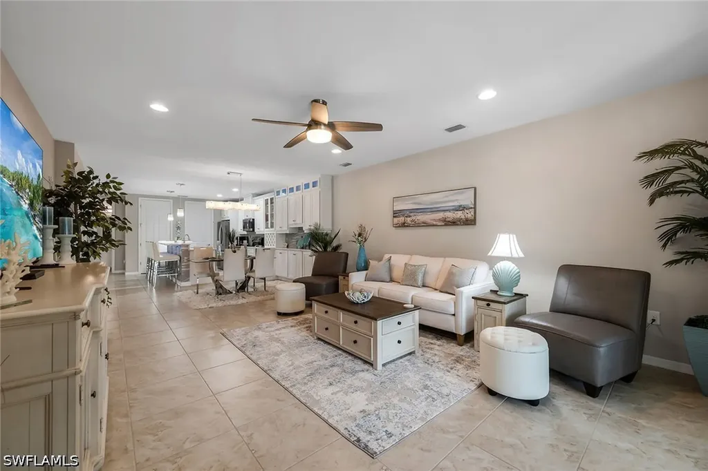 14815 Edgewater Circle Naples FL 34114