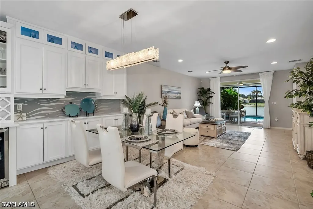 14815 Edgewater Circle Naples FL 34114