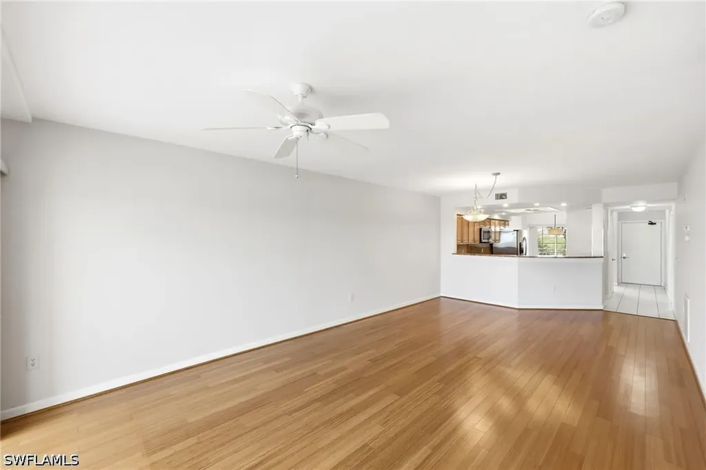 13105 Vanderbilt Drive Naples FL 34110