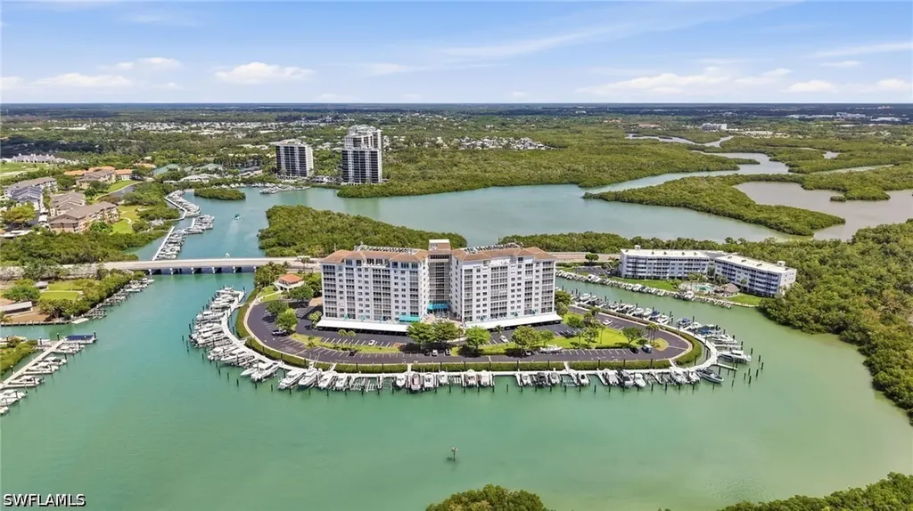 13105 Vanderbilt Drive Naples FL 34110