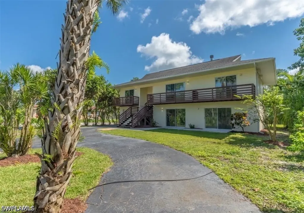 1740 16th Street NE Naples FL 34120