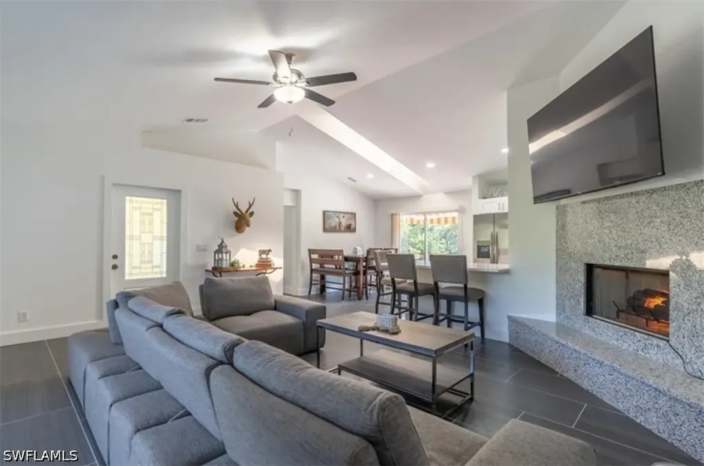 1740 16th Street NE Naples FL 34120