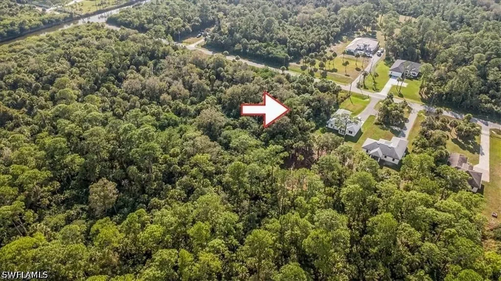 32ND Avenue SE Naples FL 34117