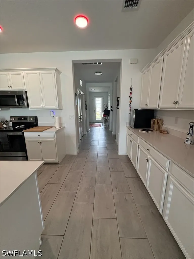 2458 Orchard Street Naples FL 34120