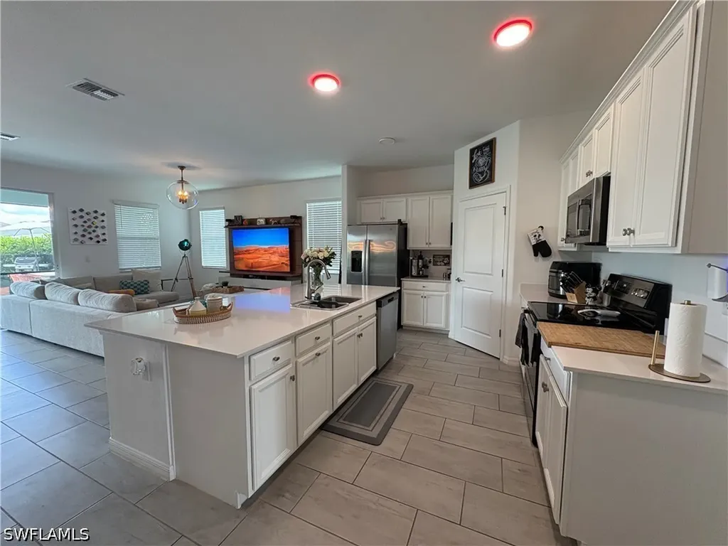 2458 Orchard Street Naples FL 34120