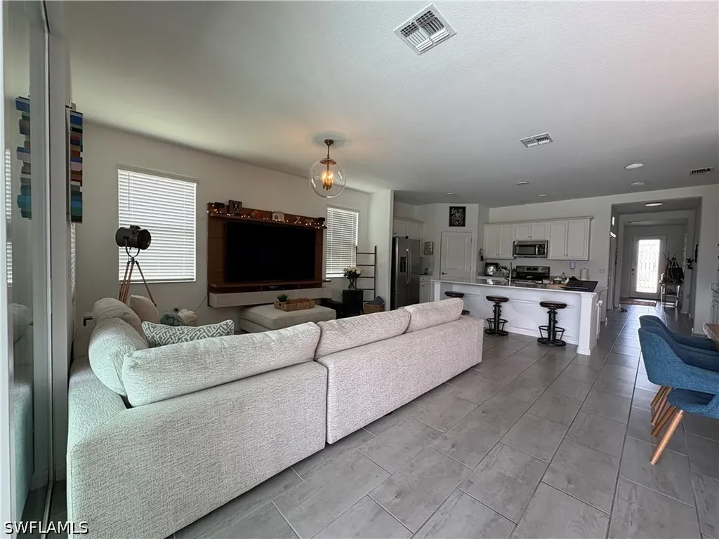 2458 Orchard Street Naples FL 34120