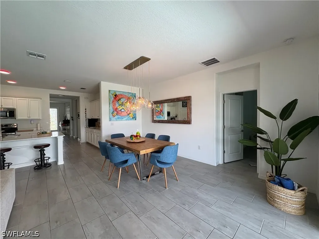 2458 Orchard Street Naples FL 34120