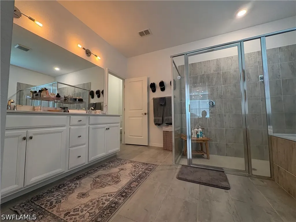 2458 Orchard Street Naples FL 34120
