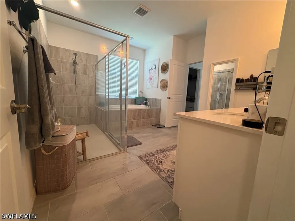 2458 Orchard Street Naples FL 34120
