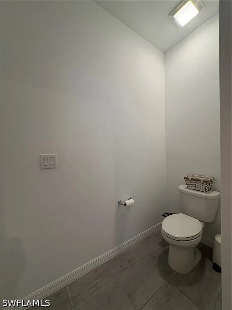 2458 Orchard Street Naples FL 34120