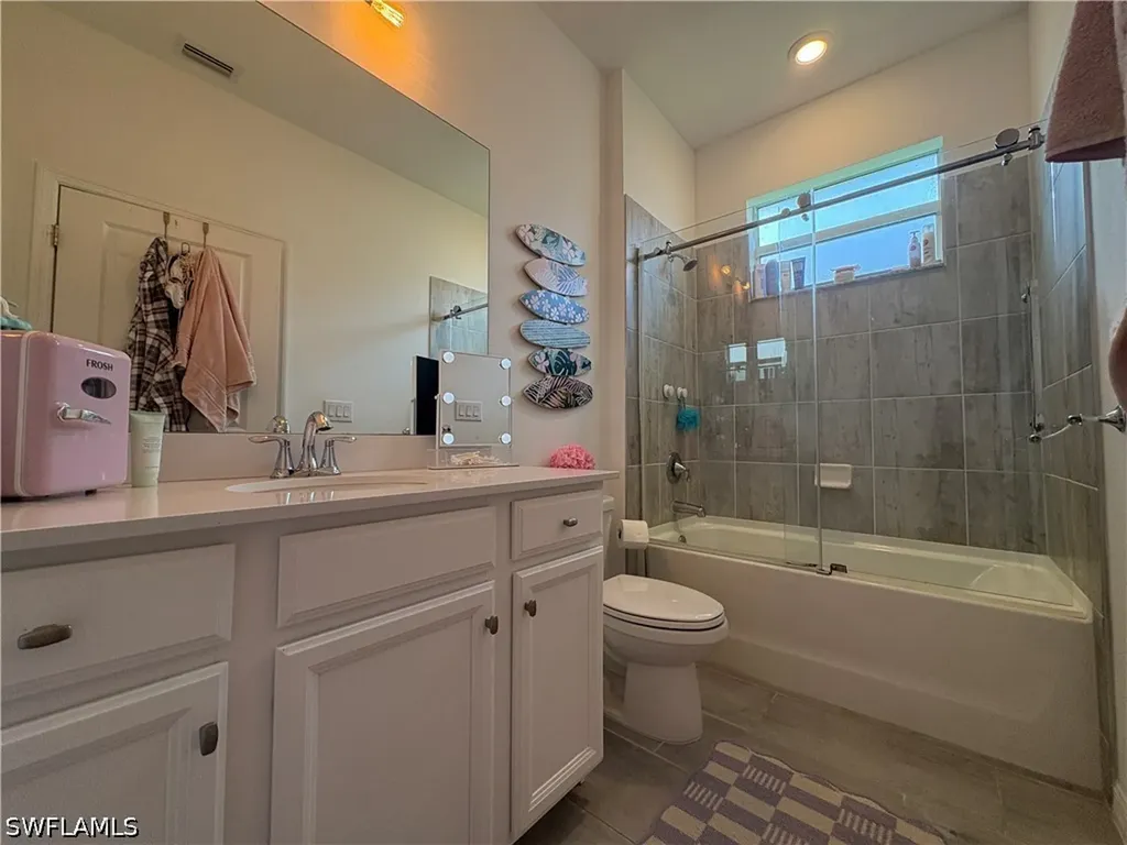 2458 Orchard Street Naples FL 34120