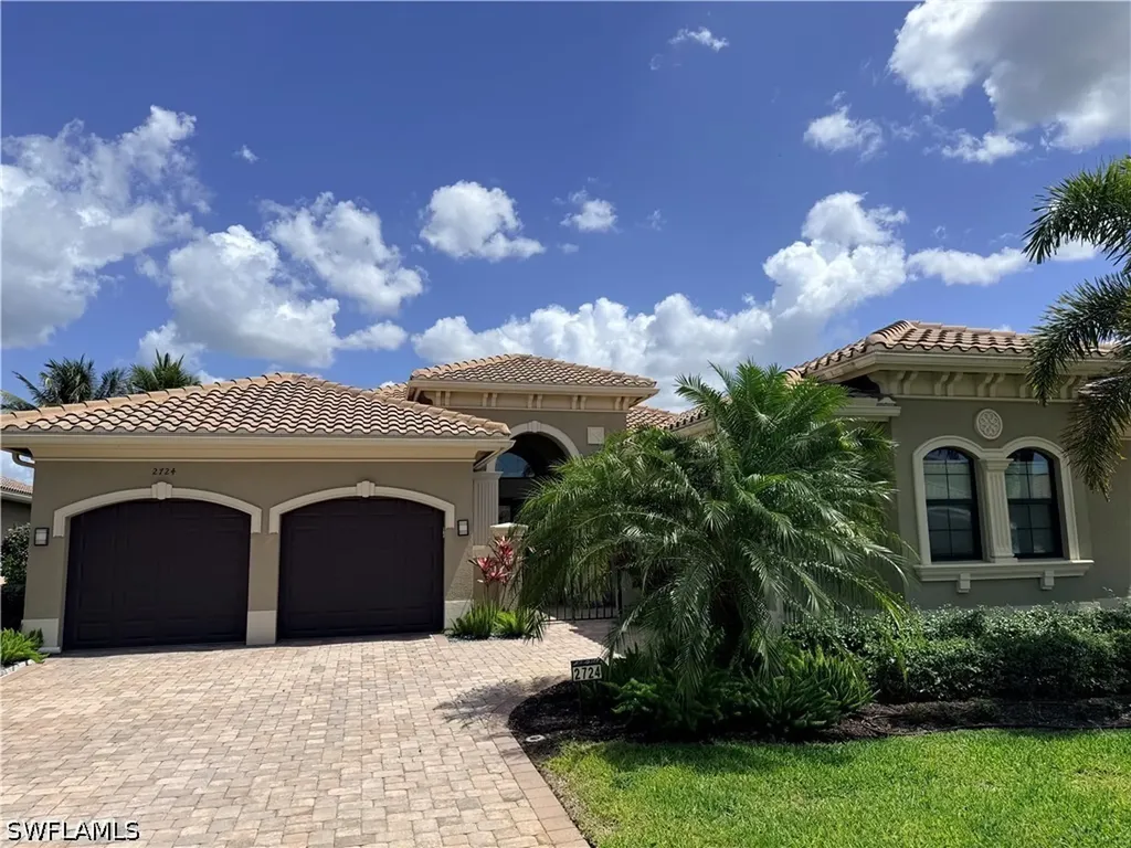 2724 Crystal Way Naples FL 34119