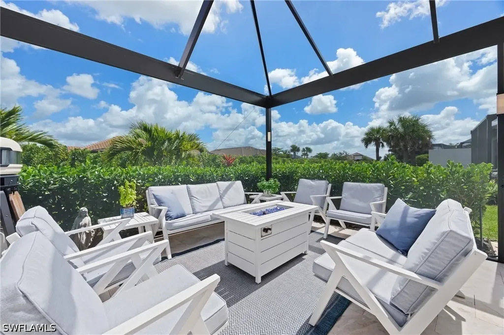 15214 Tolmino Street Naples FL 34114