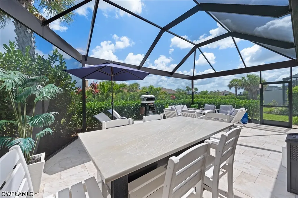 15214 Tolmino Street Naples FL 34114