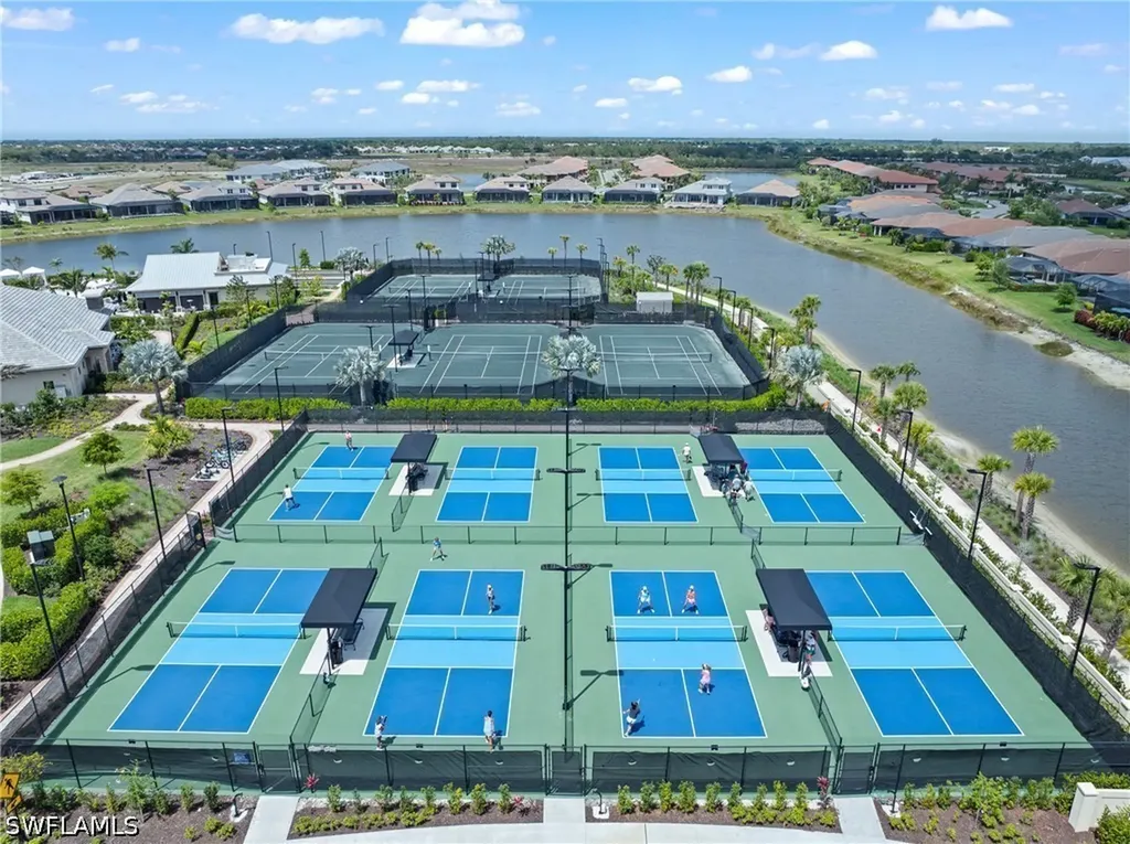 15214 Tolmino Street Naples FL 34114