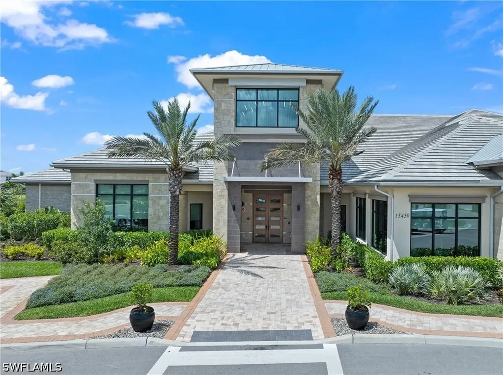15214 Tolmino Street Naples FL 34114