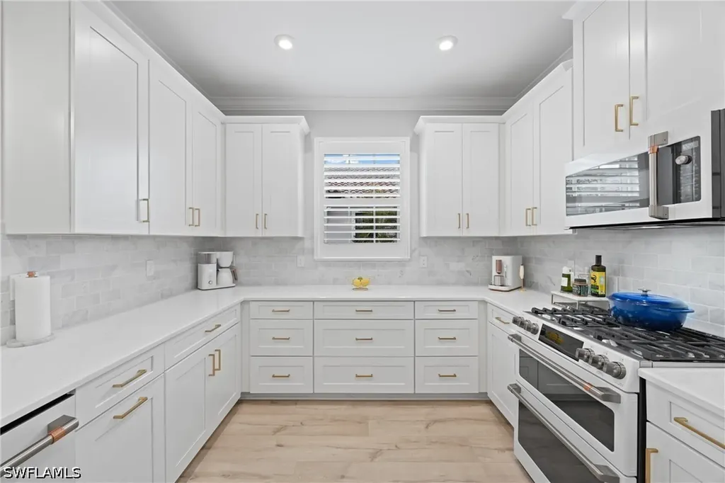 15214 Tolmino Street Naples FL 34114