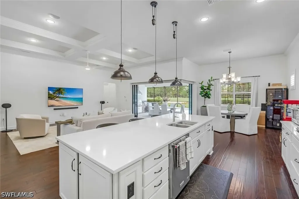 9403 Surfbird Court Naples FL 34120