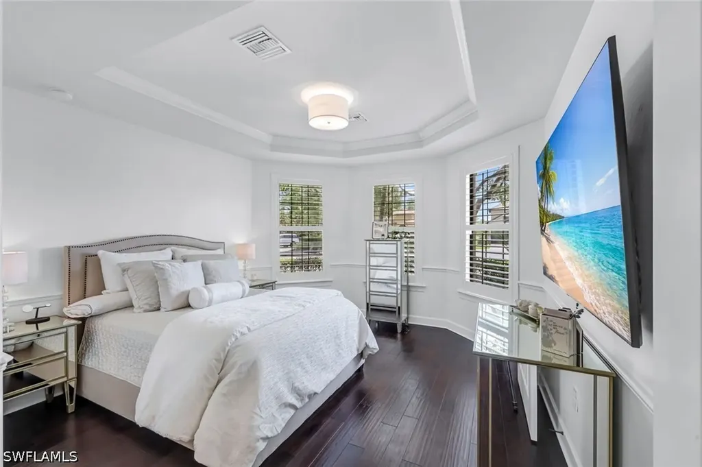 9403 Surfbird Court Naples FL 34120