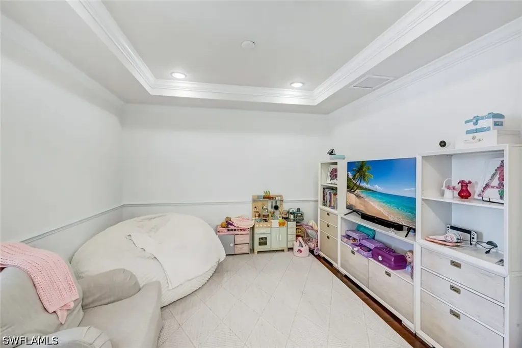 9403 Surfbird Court Naples FL 34120