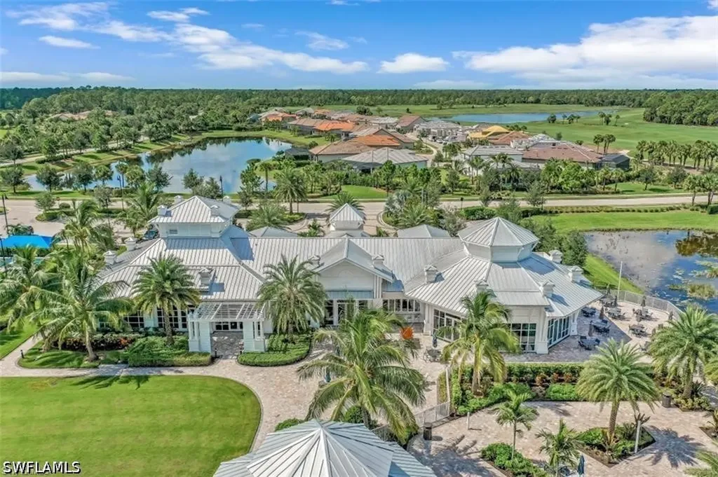 9403 Surfbird Court Naples FL 34120