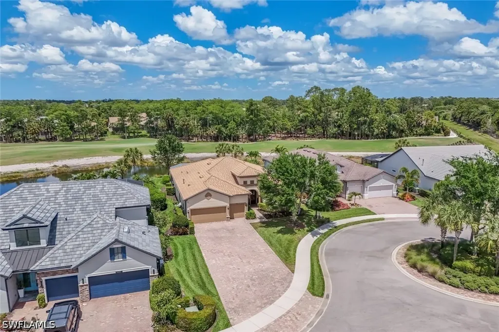 9403 Surfbird Court Naples FL 34120