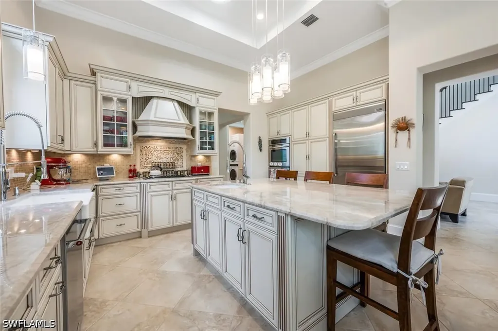 2343 Traditions Court Naples FL 34105