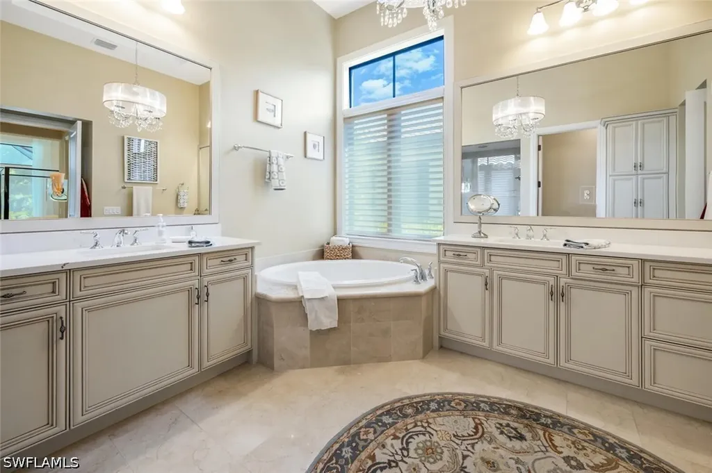 2343 Traditions Court Naples FL 34105