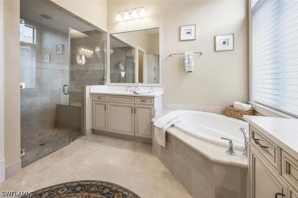 2343 Traditions Court Naples FL 34105