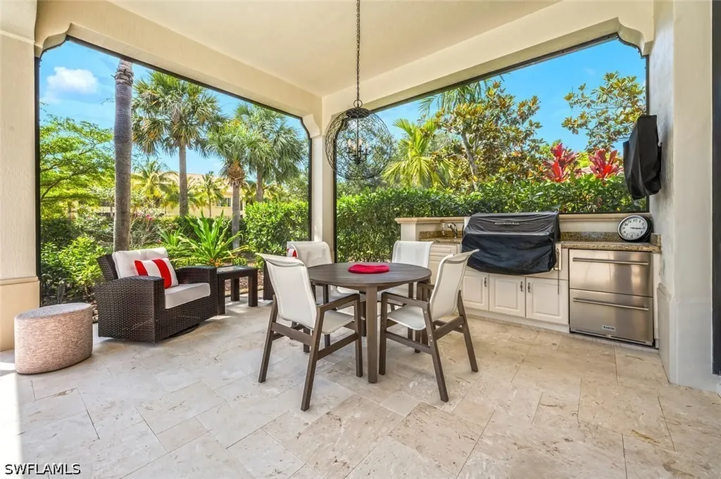 2343 Traditions Court Naples FL 34105