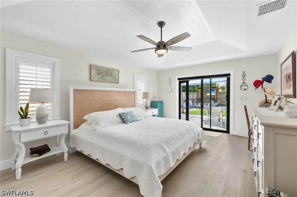 10274 Boca Circle Naples FL 34109