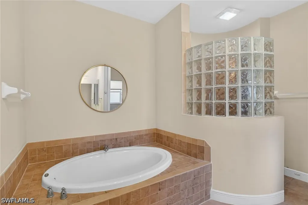 1414 NE 2nd Terrace Cape Coral FL 33909