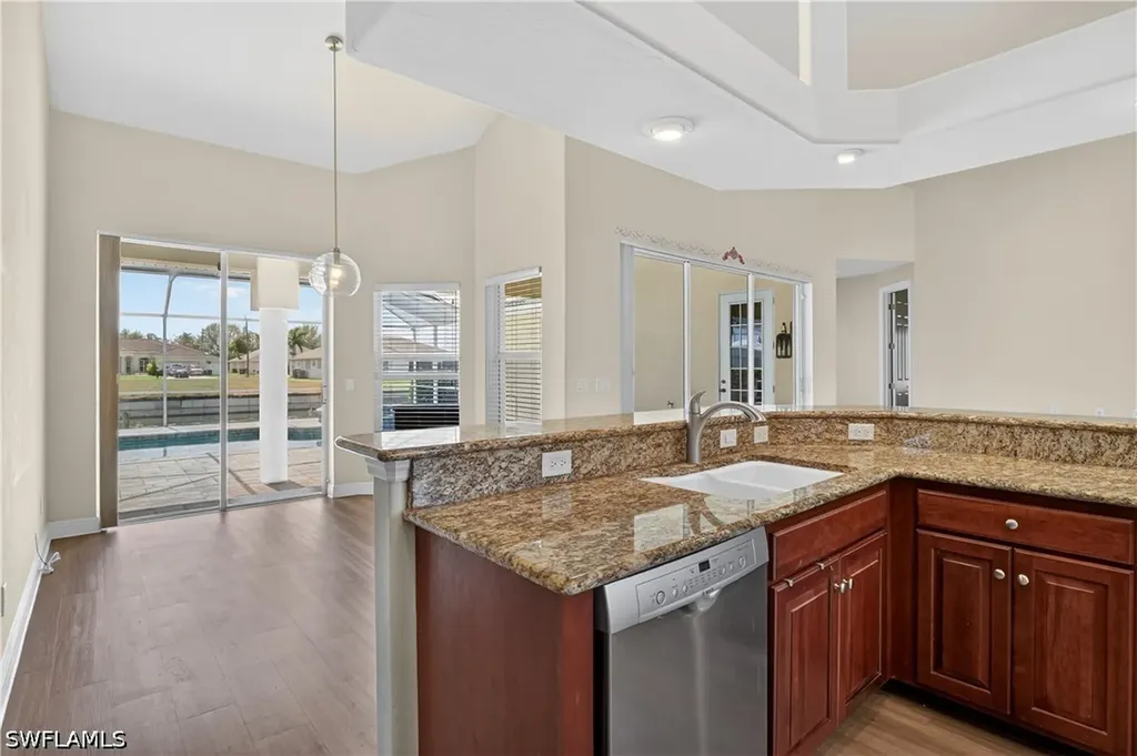 1414 NE 2nd Terrace Cape Coral FL 33909