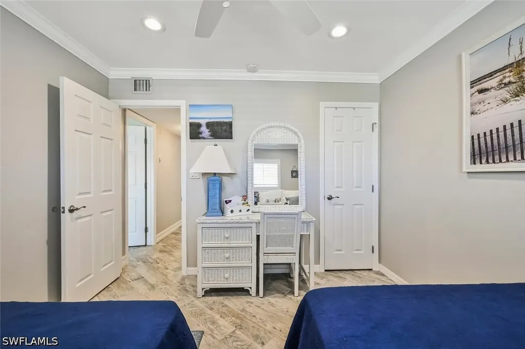 1100 Gulf Shore Boulevard N Naples FL 34102