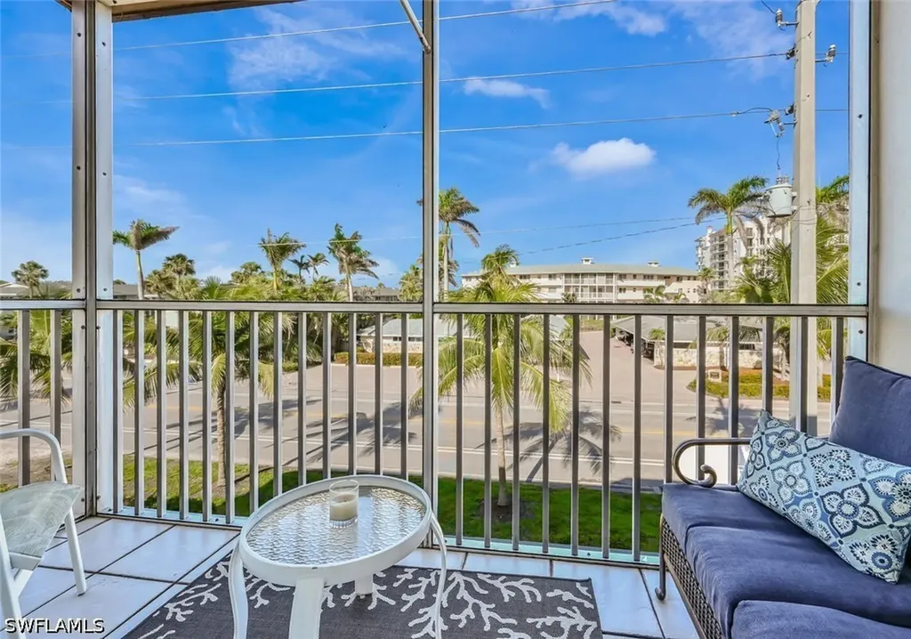 1100 Gulf Shore Boulevard N Naples FL 34102