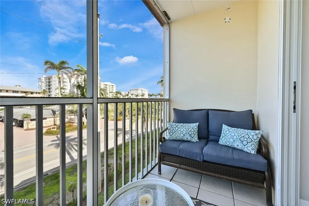 1100 Gulf Shore Boulevard N Naples FL 34102