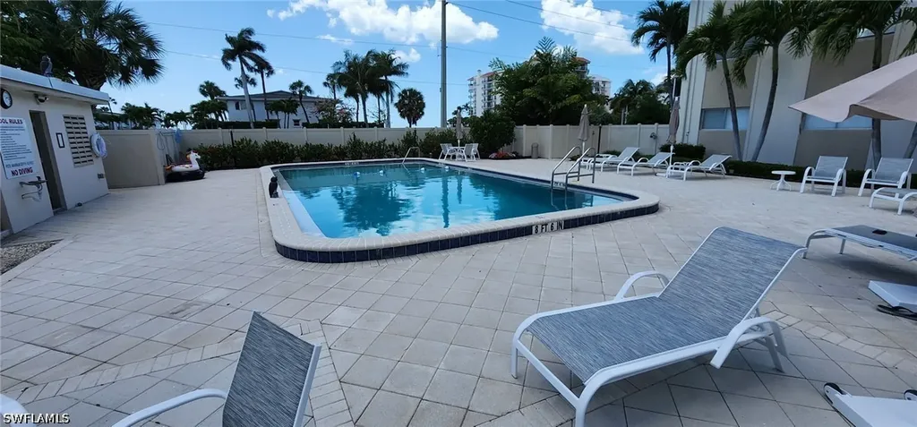 1100 Gulf Shore Boulevard N Naples FL 34102