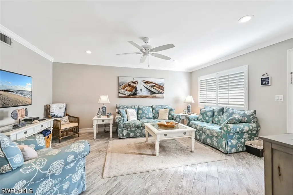 1100 Gulf Shore Boulevard N Naples FL 34102