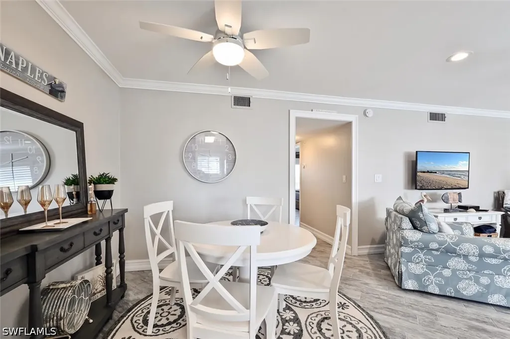 1100 Gulf Shore Boulevard N Naples FL 34102