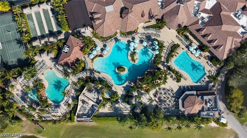 8030 Signature Club Circle Naples FL 34113