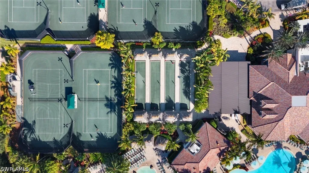 8030 Signature Club Circle Naples FL 34113