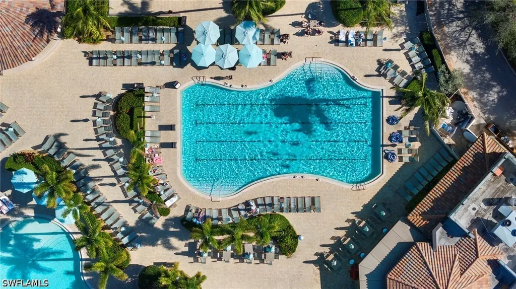 8030 Signature Club Circle Naples FL 34113