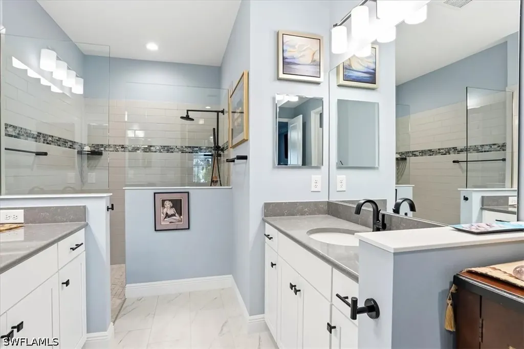 2318 Marquesa Circle Naples FL 34112