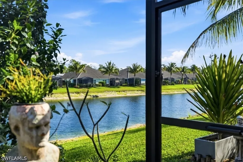 2318 Marquesa Circle Naples FL 34112