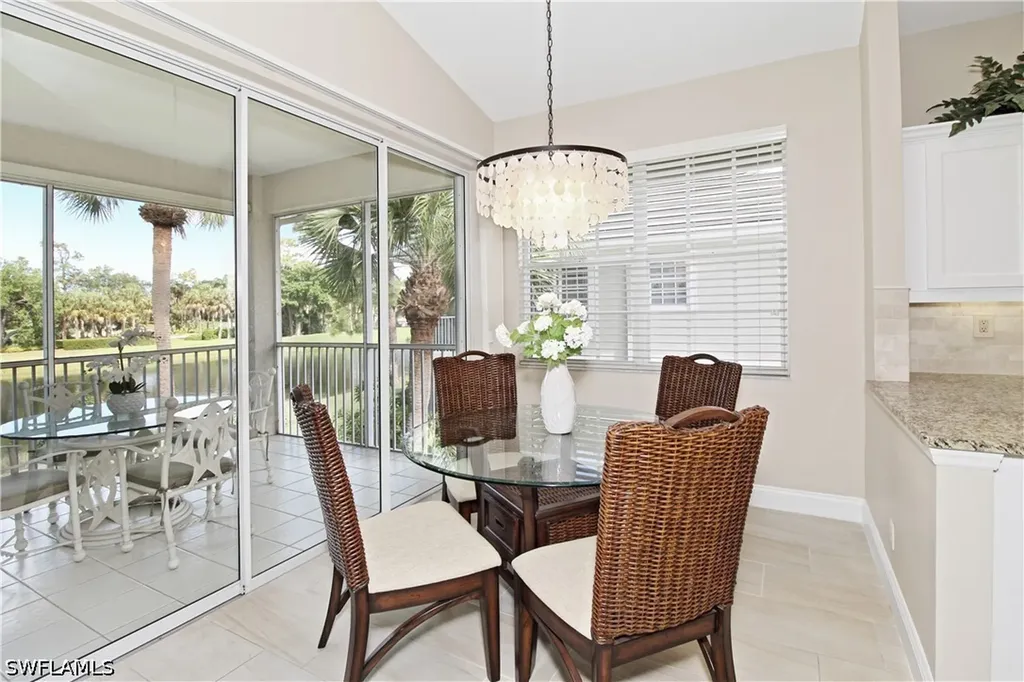 2125 Aberdeen Lane Naples FL 34109